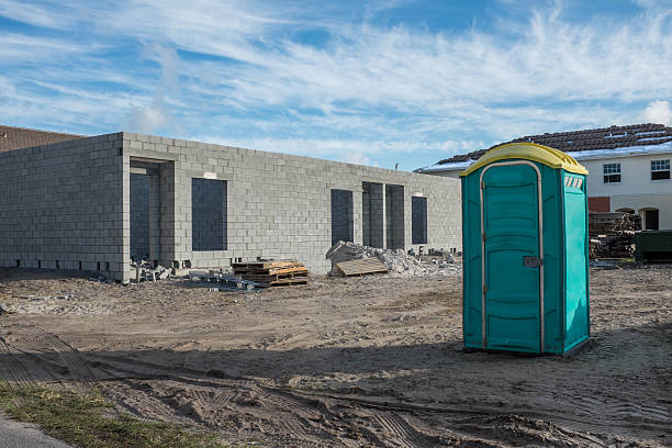 Best Portable bathroom rental  in Santa Maria, CA